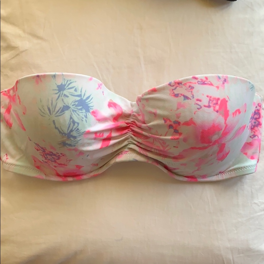 Victoria’s Secret Bikini Top